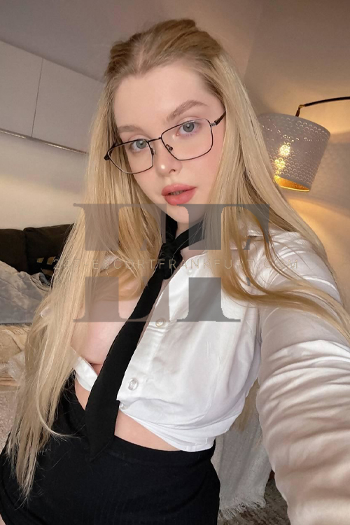 Cute & Attractive Russian Escort